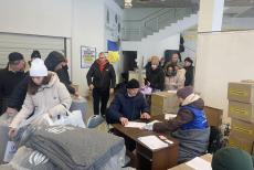 У Вінниці переселенці з Луганщини отримали матраци та ковдри. Відкрили запис на наступний раз