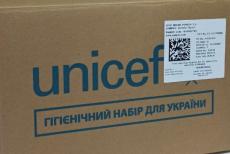 У Дніпрі розпочали видачу гігієнічніих наборів переселенцям з Луганщини