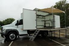 Окупанти розважатимуть жителів Сєвєродонецька пересувним автоклубом