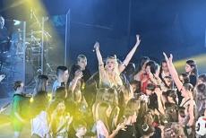 Родина військовослужбовця з Луганщини відвідала концерт Олі Полякової завдяки домовленості зі співачкою