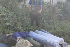 «Важко там хлопцям»: луганчани доставили військовим допомогу на фронт