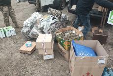Луганські волонтери доставили військовим “зимову” допомогу на фронт