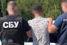 Жителю Луганщини загрожує 8 років тюрми за підпал військового авто у столиці