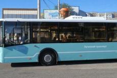 У Луганську нікому кермувати міським транспортом: окупанти визнали дефіцит кадрів