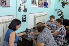 Для луганчан у Броварах проводять уроки цифрової грамотності: подробиці