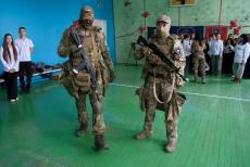 ЛОВА: На окупованій Луганщині дітей мілітаризують вже й у спортсекціях, а лікарні занепадають