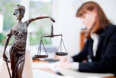 Двічі на тиждень у сіверськодонецькому хабі в Дніпрі переселенців приймає юрист IRC