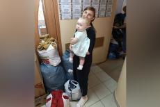 Кремінський гумхаб у Рівному видає гуманітарну допомогу ВПО