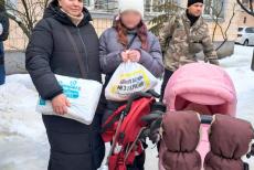 200 жителів Лисичанської громади отримали гуманітарну допомогу в Полтаві