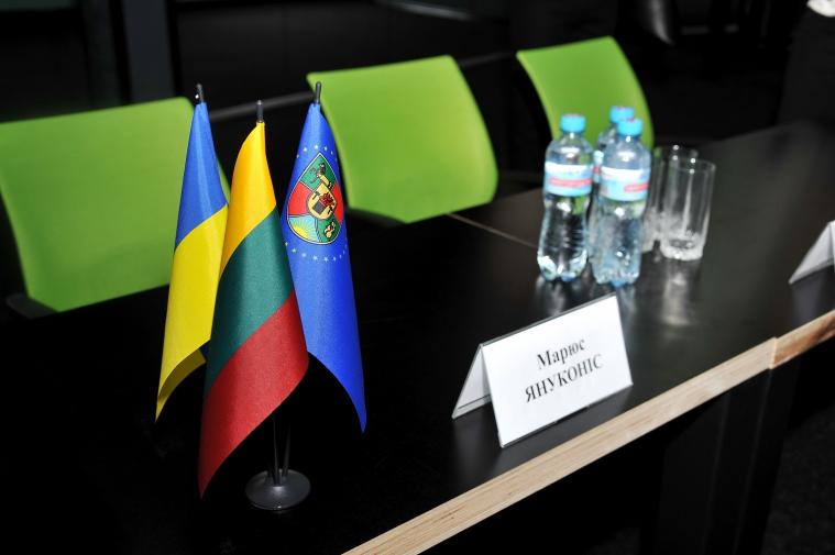 В Сєвєродонецьку обговорювали питання безпеки та євроатлантичної інтеграції