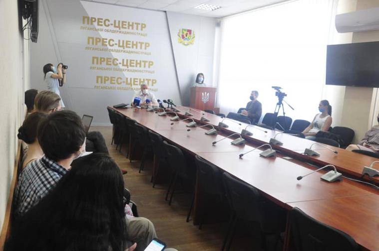 Епідемічна ситуація на Луганщині відповідає усім критеріям МОЗ щодо пом’якшення карантинних обмежень, – брифінг