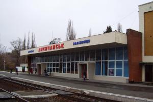 Поезд "Лисичанск – Харьков" с апреля будет курсировать до Одессы
