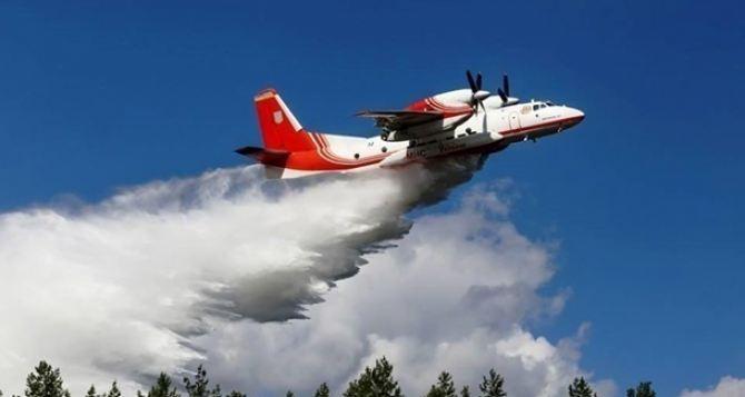 Авиация приступила к тушению масштабных лесных пожаров 
