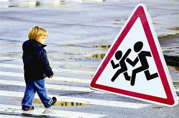 Возле школ Северодонецка установят дорожные знаки и лежачих полицейских