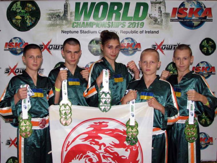 Восемь золотых медалей в Ирландии завоеваны пятью спортсменами Школы гун-фу "Дракон и Тигр"