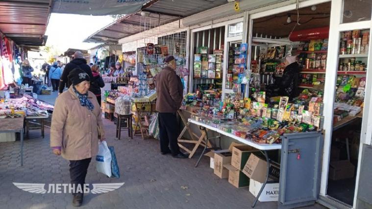 Окупанти показали сєверодонецький ринок і заявили, що до міста повернулося життя
