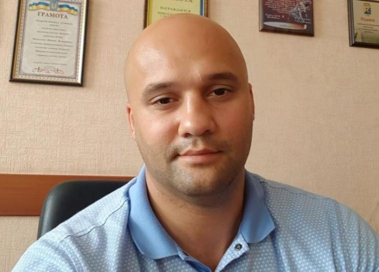 Начальником відділу молоді та спорту в окупованому Сєвєродонецьку призначили колишнього “помічника” нардепа Ківи