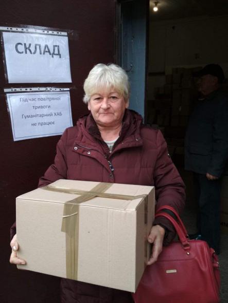 Понад 1100 переселенців з Луганщини отримали гумдопомогу в Черкасах 