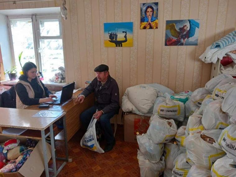 Близько 2700 переселенців з Луганщини отримали допомогу в гумштабах Попаснянської громади