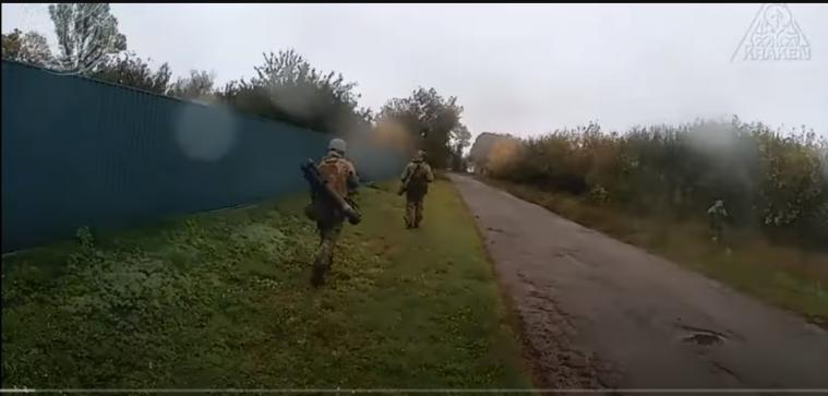 Спецпідрозділ «KRAKEN» показав, як звільнював  два населенних пункти на Луганщині