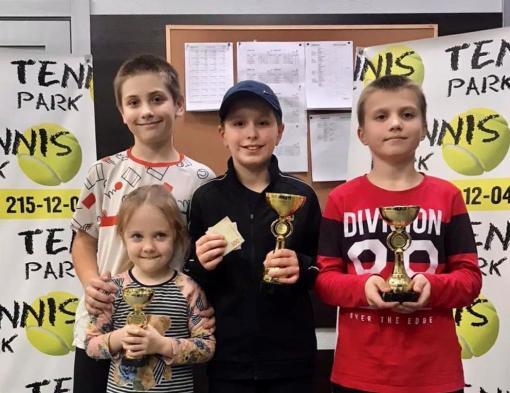 Сєвєродончанин став призером тенісного турніру «SMASH KIDS 100 BOYS»