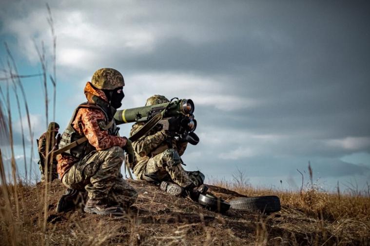 Сили оборони стримали атаки ворога поблизу двох населених пунктів Луганщини