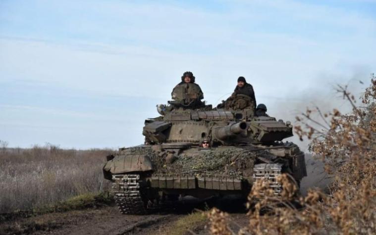 Окупанти обстріляли прифронтові села Луганщини, де ще залишаються люди