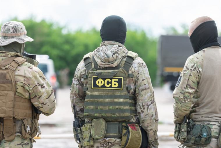 На окупованій Луганщині посилили присутність фсб, яка вишукує “диверсантів”, - ЦНС