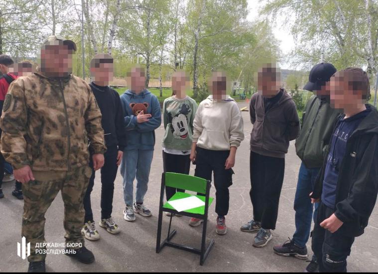 Експравоохоронцю з Луганщини, який пропагує «руський мір» серед українських дітей, загрожує 15 років тюрми