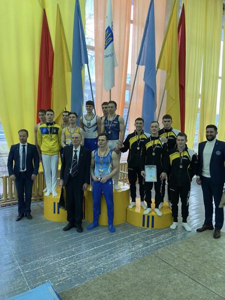  Спортсмени з Луганщини завоювали “срібло” всеукраїнських змагань зі спортивної гімнастики