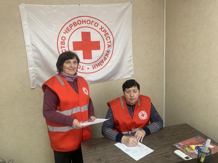 Червоний Хрест надав допомогу мешканцям деокупованої Луганщини