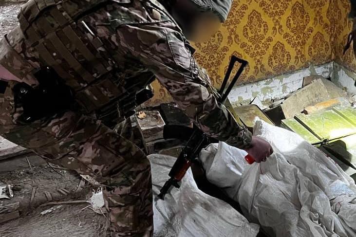 На Луганщині виявили схрон зброї та боєприпасів