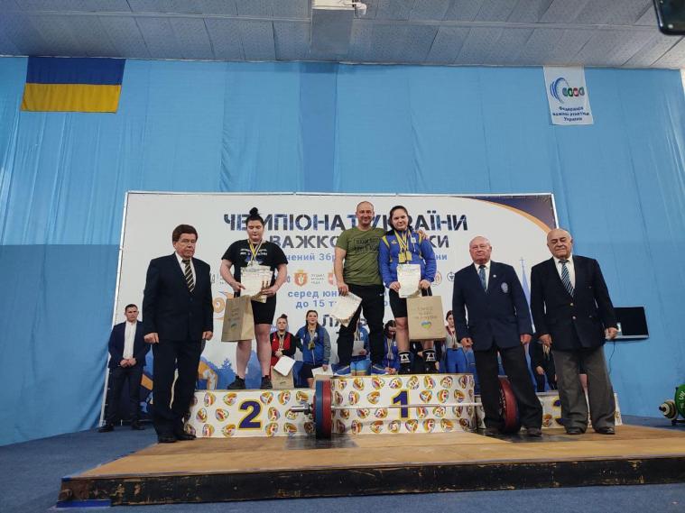Луганські спортсмени завоювали 9 золотих медалей чемпіонату України з важкої атлетики