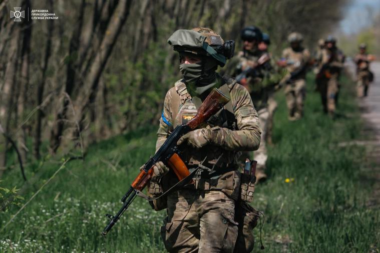 Прикордонники відбили атаку росіян на Луганщині