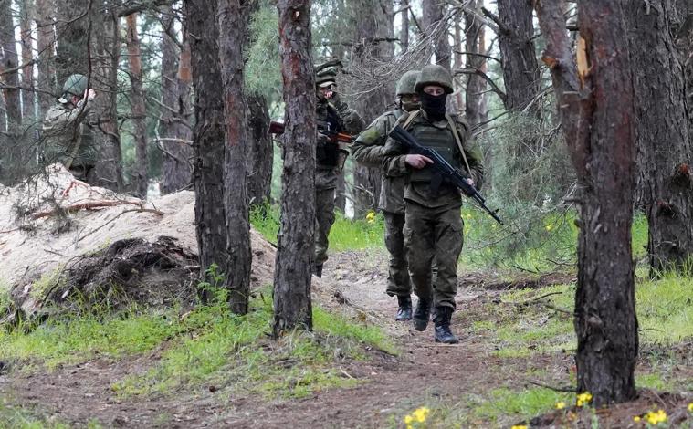 На Луганщині росіяни намагались наступати з двох напрямків