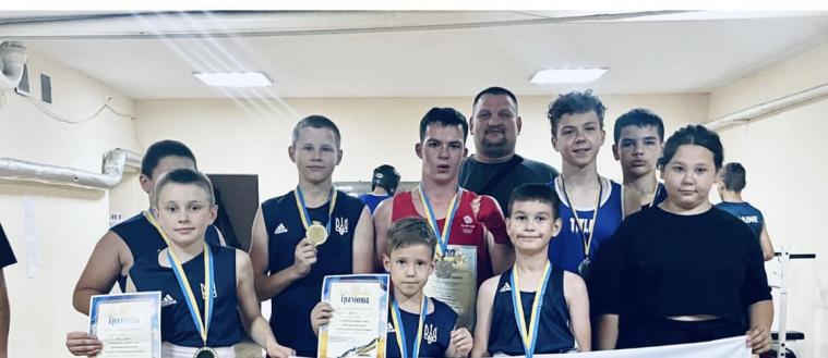 Сєвєродонецькі боксери завоювали 8 медалей на відкритому турнірі