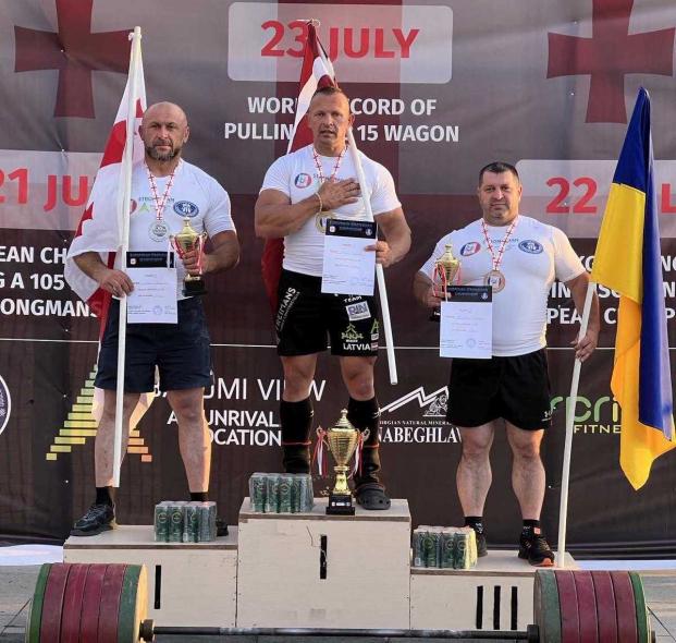 Спортсмен з Луганщини виборов “бронзу” на чемпіонаті Європи з богатирської тяги