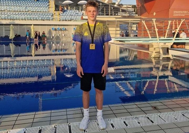 Луганські спортсмени взяли три “золота” на чемпіонаті Європи зі стрибків у воду