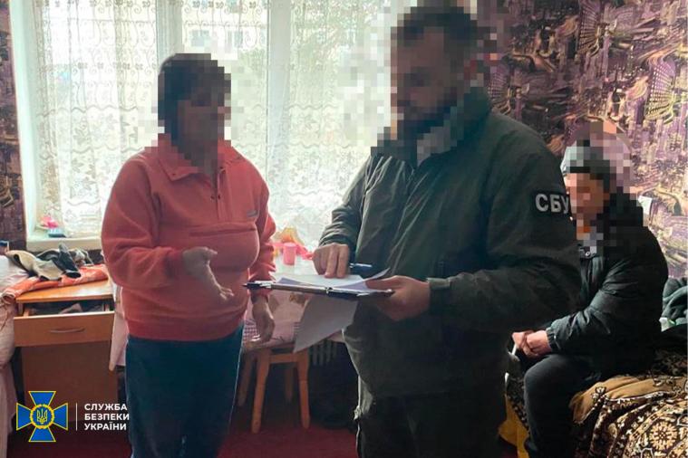 Переселенка з Луганщини отримала підозру за публічне виправдання агресії рф
