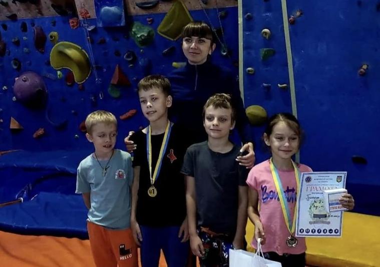 Сєвєродонецькі спортсмени посіли призові місця на чемпіонаті зі скелелазіння