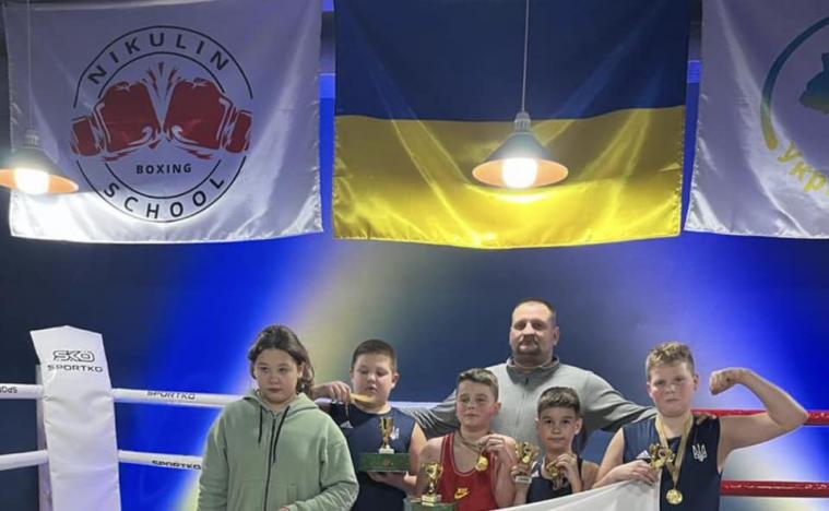 Сєвєродончани здобули золоті медалі на змаганнях з боксу