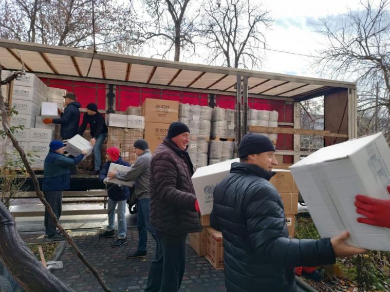 Міжнародна організація з міграції надала допомогу луганському гумхабу у Черкасах