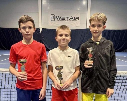  Сєвєродонецький тенісист виграв  турнір SMASH & VIHOLA