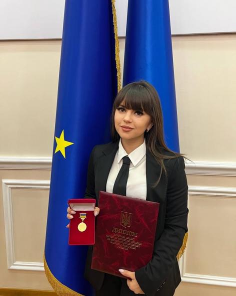 Директорка Луганського центру підтримки молодіжних ініціатив стала лауреатом премії Кабміну