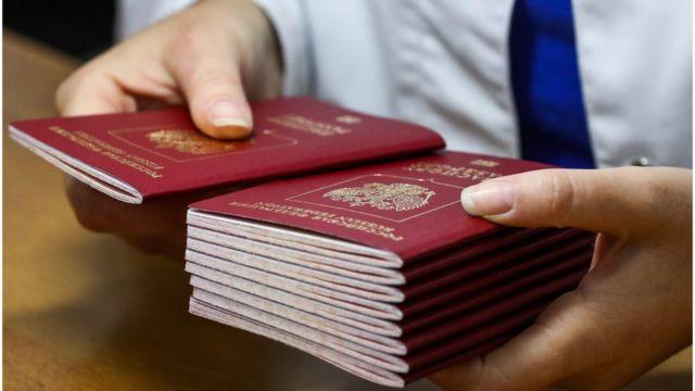  Окупанти пришвидшать примусову паспортизацію у Сєвєродонецьку