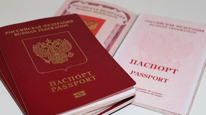 Окупаційний "керівник" Кремінщини назвав кількість жителів району з паспортами рф