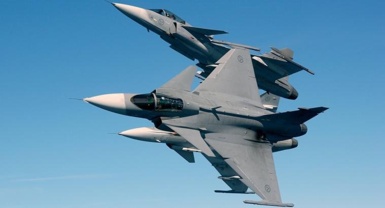 Швеція вивчає умови для відправки винищувачів Gripen в Україну