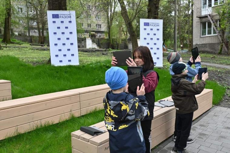 У шелтері для переселенців з Луганщини в Дніпрі створили «громадську площу»