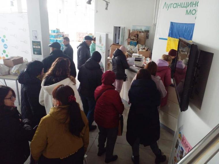 700 жителів Луганщини отримали допомогу в Вінниці