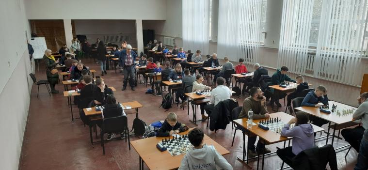 Сєвєродонецький шахіст став призером турніру в Ужгороді